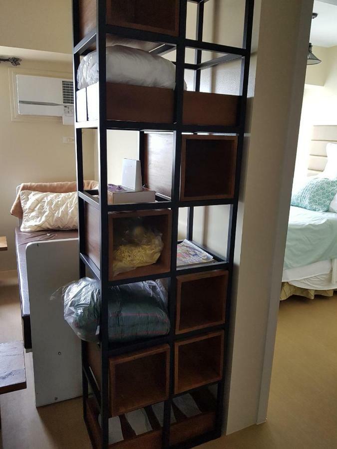 Nice Corner Ayala 1 Bedroom Condo At Heart Of Davao City With Hi Speed Wi Fi Internet 외부 사진